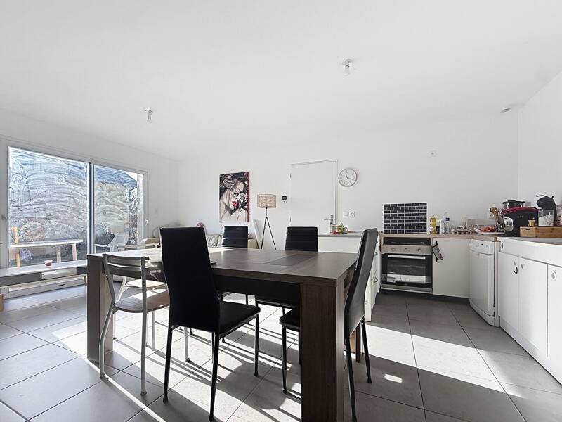 Maison à louer, 73m², MAUBEC