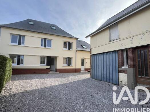 Maison à vendre 233 000 € 8 pièces 7 chambres 145 m² 413 m² de terrain Beaucamps-le-Vieux 80430