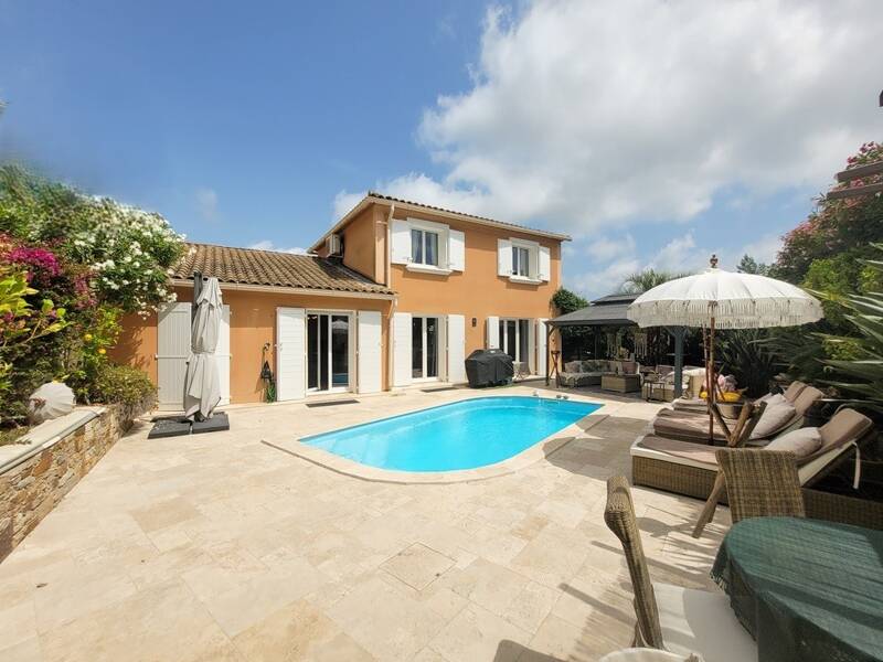 Maison à vendre, 160m², LA CROIX VALMER