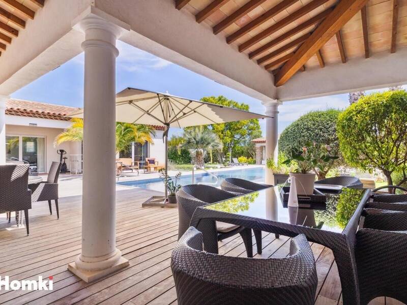 Maison à vendre, 210m², LE CANNET DES MAURES