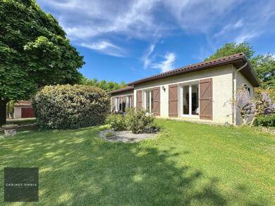Maison de plain-pied à vendre 267 000 € 5 pièces 3 chambres 127 m² 6 978 m² de terrain Saint-Étienne-de-Tulmont 82410