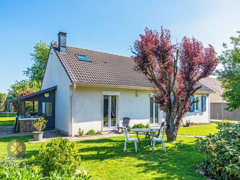 Maison à vendre, 165m², HOUDAN