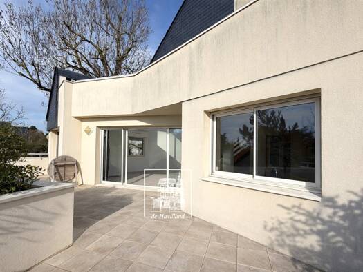 Duplex à louer 3 800 € 5 pièces 3 chambres 134 m² Étage 1/2 Saint-Cloud 92210