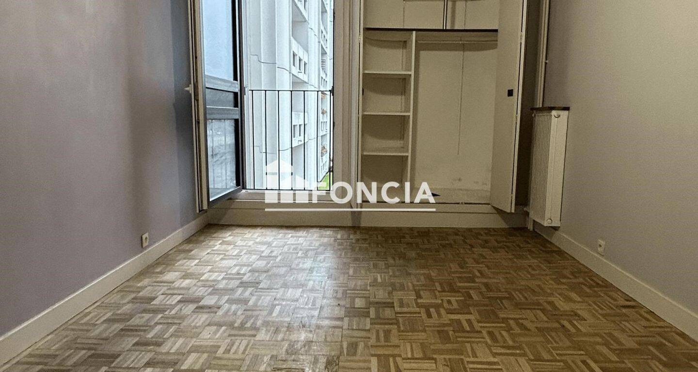 Maison à louer, 69m², NANTERRE