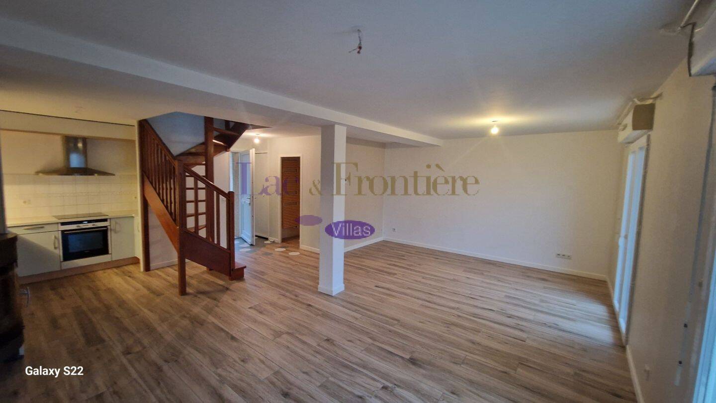 Maison à vendre, 81m², MESSERY