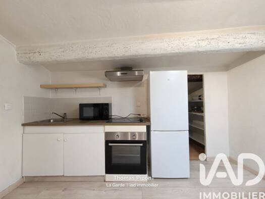 Appartement à vendre 83 500 € 2 pièces 1 chambre 19 m² Étage 3/3 Le Village La Garde 83130