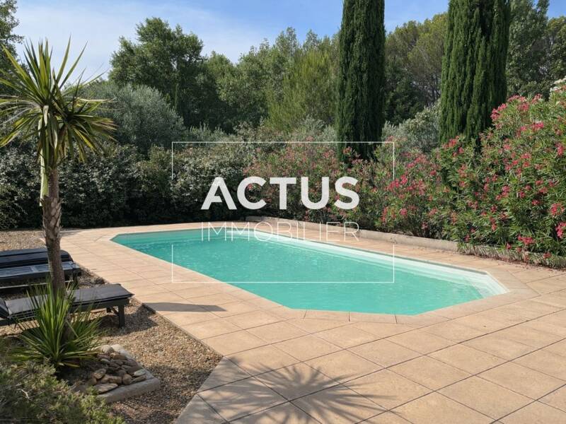 Maison à vendre, 213m², PELISSANNE