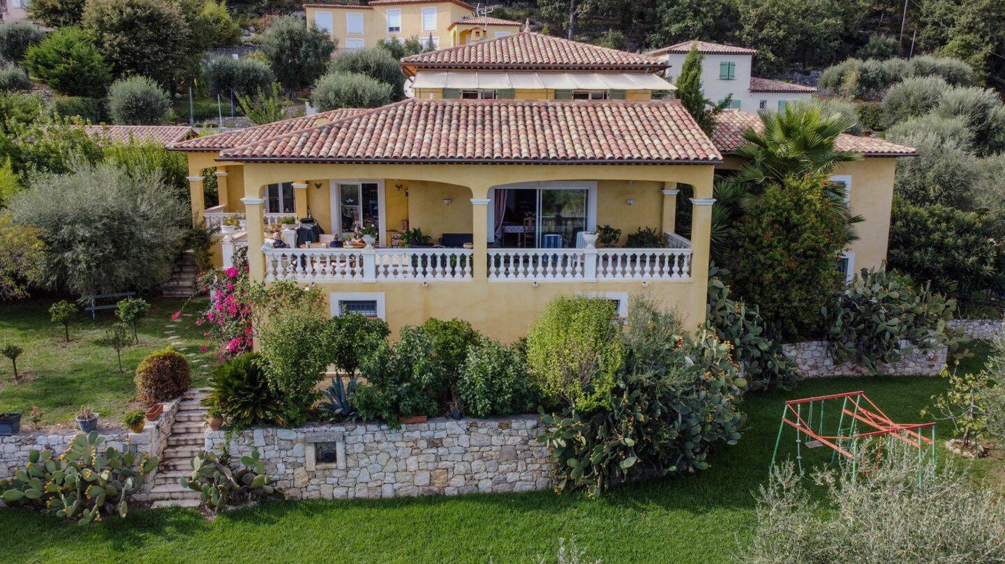 Maison à vendre, 215m², GATTIERES
