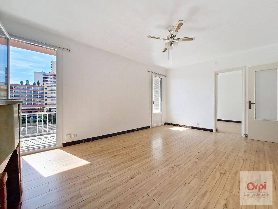 Maison à louer, 63m², AJACCIO