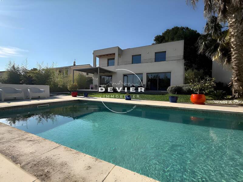 Maison à vendre, 170m², SAINT GENIES DES MOURGUES