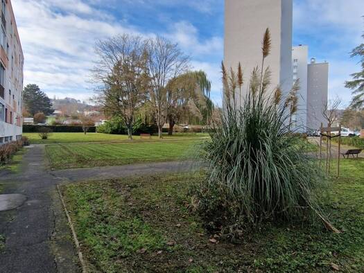 Appartement à vendre 160 000 € 5 pièces 3 chambres 88 m² Étage 4/4 Les Provinces-Aiguillettes Laxou 54520