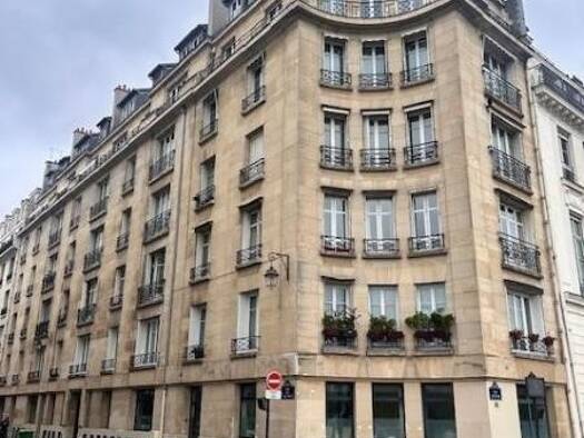 Appartement à vendre 260 000 € 1 pièce 22,85 m² Étage 6/6 Paris 4ème arrondissement 75004