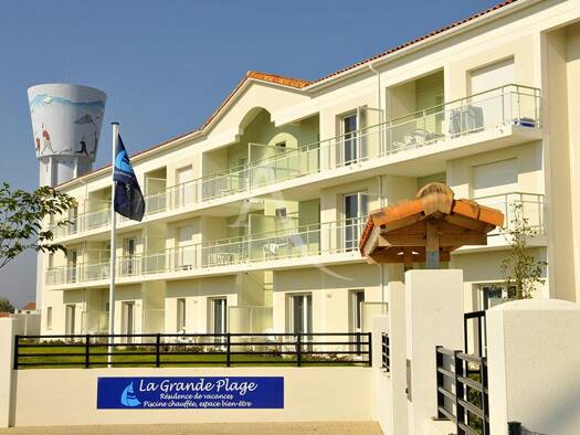 Duplex à vendre 157 900 € 3 pièces 3 chambres 59 m² Étage 1/2 Saint Gilles Sud Saint-Gilles-Croix-de-Vie 85800