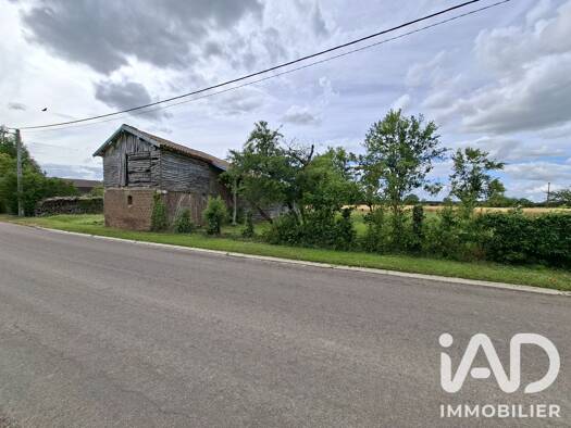 Terrain constructible à vendre 40 000 € 1 448 m² de terrain Précy-Saint-Martin 10500