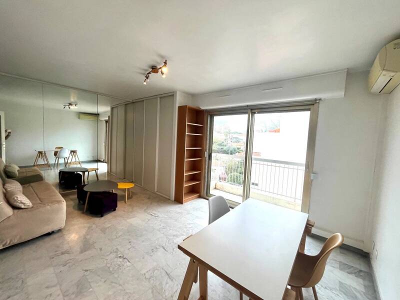 Maison à louer, 29m², ANTIBES