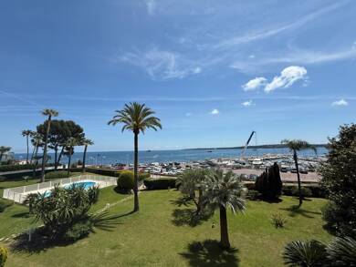 Appartement à louer 2 911 € 4 pièces 3 chambres 87 m² Moure Rouge Cannes 06400