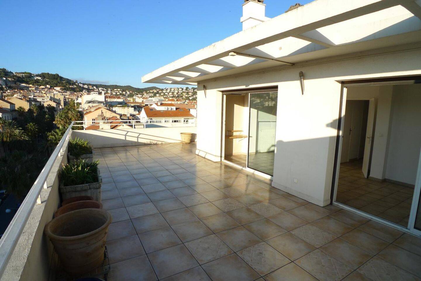Maison à louer, 54m², HYERES
