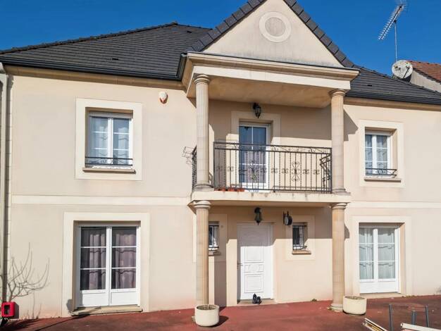 Maison de ville à vendre 399 000 € 8 pièces 6 chambres 180 m² 180 m² de terrain Carnot Nogent-sur-Oise 60180
