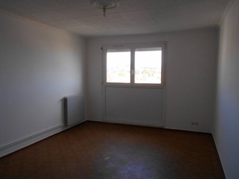 Maison à louer, 49m², NIMES