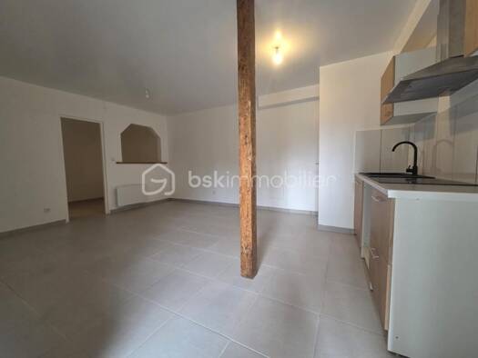 Appartement à vendre 120 000 € 2 pièces 1 chambre 47,02 m² RDC/3 Gelos 64110