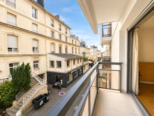 Appartement à vendre 672 000 € 3 pièces 2 chambres 72,06 m² Étage 2/5 Halles-Hurlague Biarritz 64200