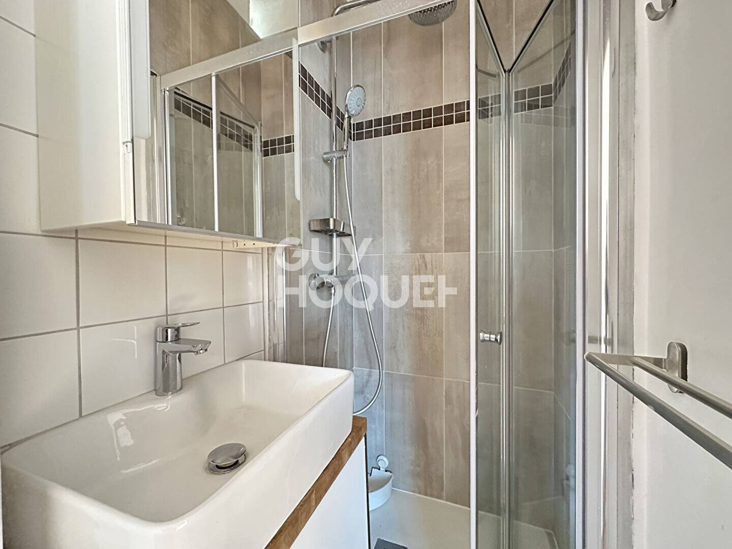 Maison à louer, 16m², ASNIERES SUR SEINE