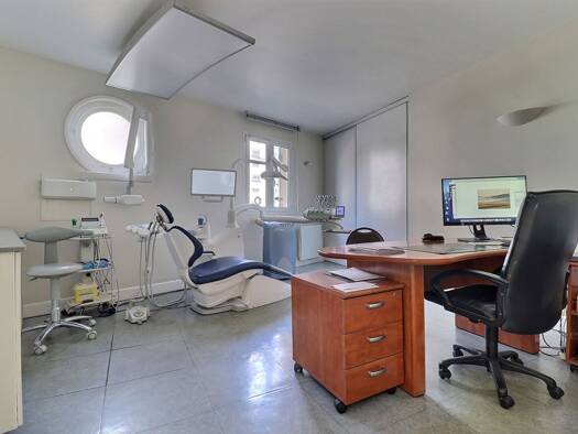 Espace bureau à vendre 577 000 € 110 m² de bureaux Agent Sarre-Centre-Les Vallées-La Garenne Colombes 92700