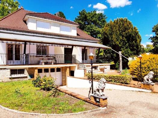 Maison à vendre 209 000 € 5 pièces 4 chambres 173 m² 1 426 m² de terrain Les Montots-Bas Montots Nevers 58000