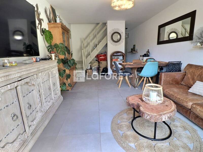 Maison à vendre, 63m², CUERS