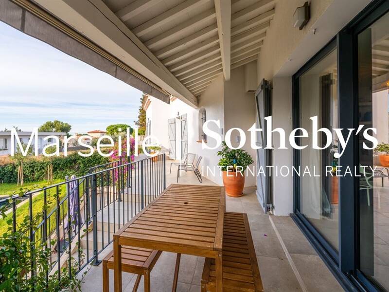 Maison à vendre, 207m², CARRY LE ROUET