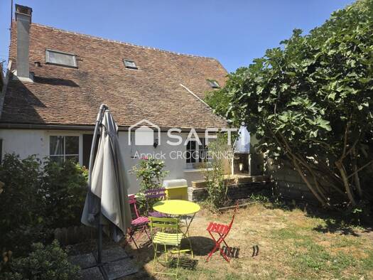 Maison à vendre 142 900 € 3 pièces 2 chambres 90 m² 193 m² de terrain Bray-sur-Seine 77480