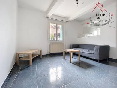 Duplex à louer 620 € 3 pièces 2 chambres 57 m² RDC/1 Centre Ville Le Pontet 84130