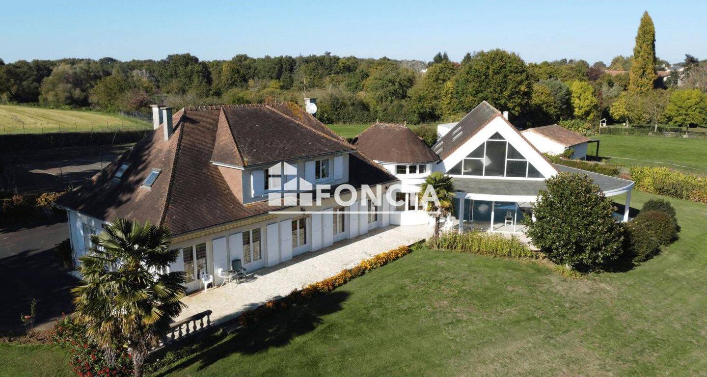 Maison à vendre, 309m², NIEUIL L'ESPOIR