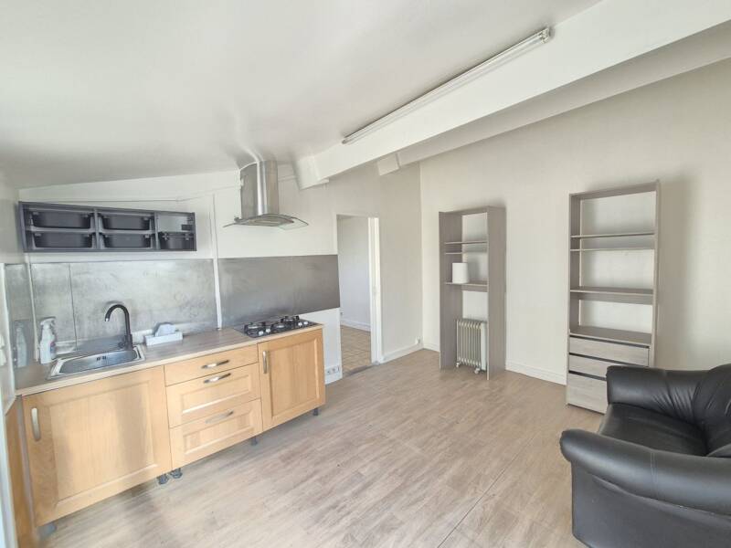 Maison à vendre, 26m², AUBERVILLIERS