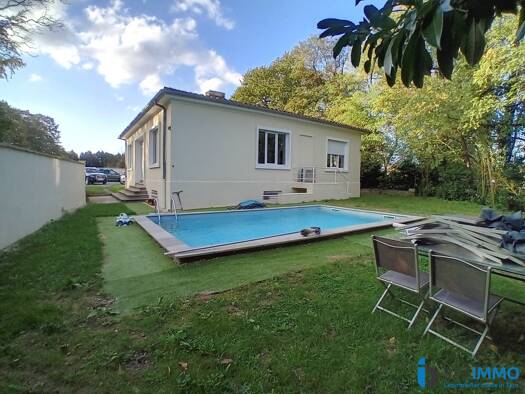 Maison de plain-pied à vendre 285 000 € 5 pièces 4 chambres 133 m² 1 300 m² de terrain Montagne Noire Mazamet 81200