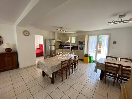 Maison à vendre 899 000 € 15 pièces 7 chambres 196 m² St Francois Longchamp 73130