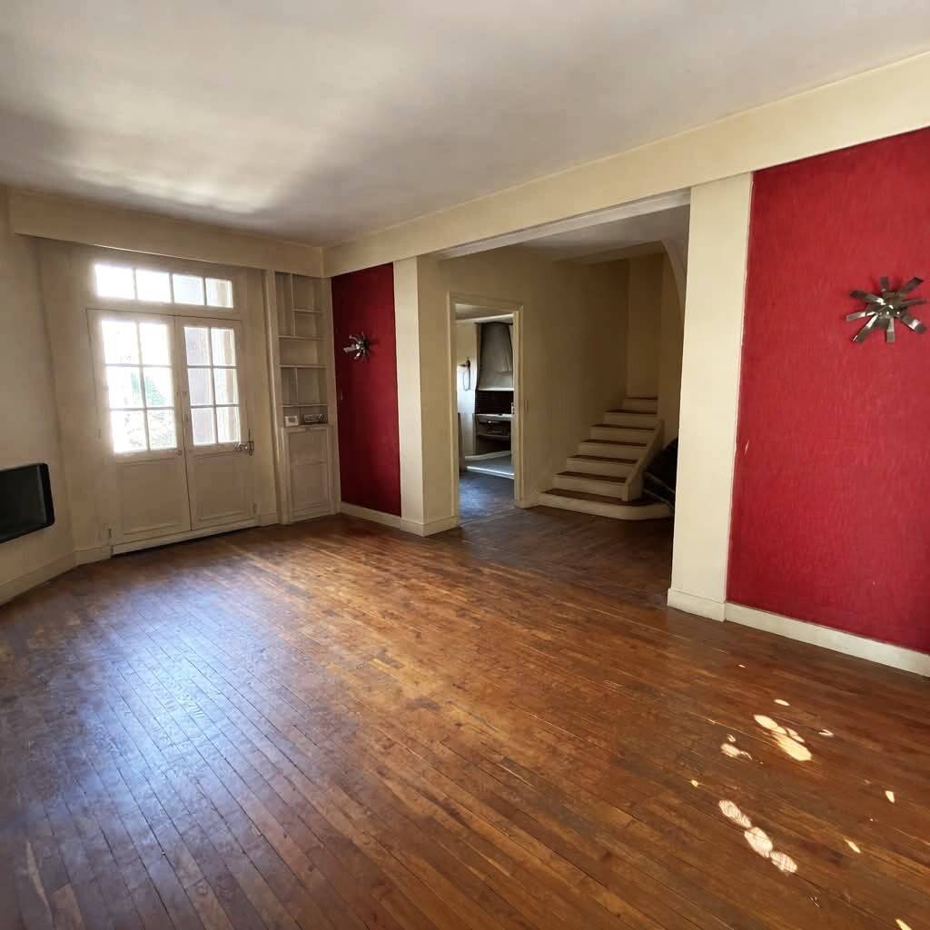 Maison à vendre, 120m², SURESNES