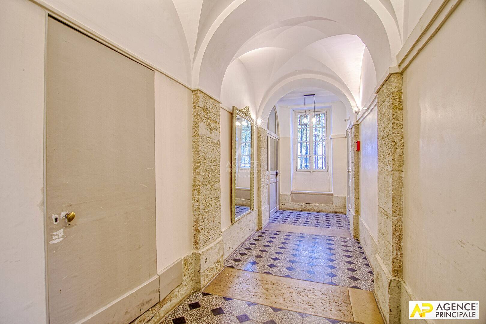 Maison à louer, 45m², VERSAILLES