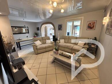Maison de plain-pied à vendre 319 000 € 7 pièces 4 chambres 110 m² 1 161 m² de terrain Levignen 60800