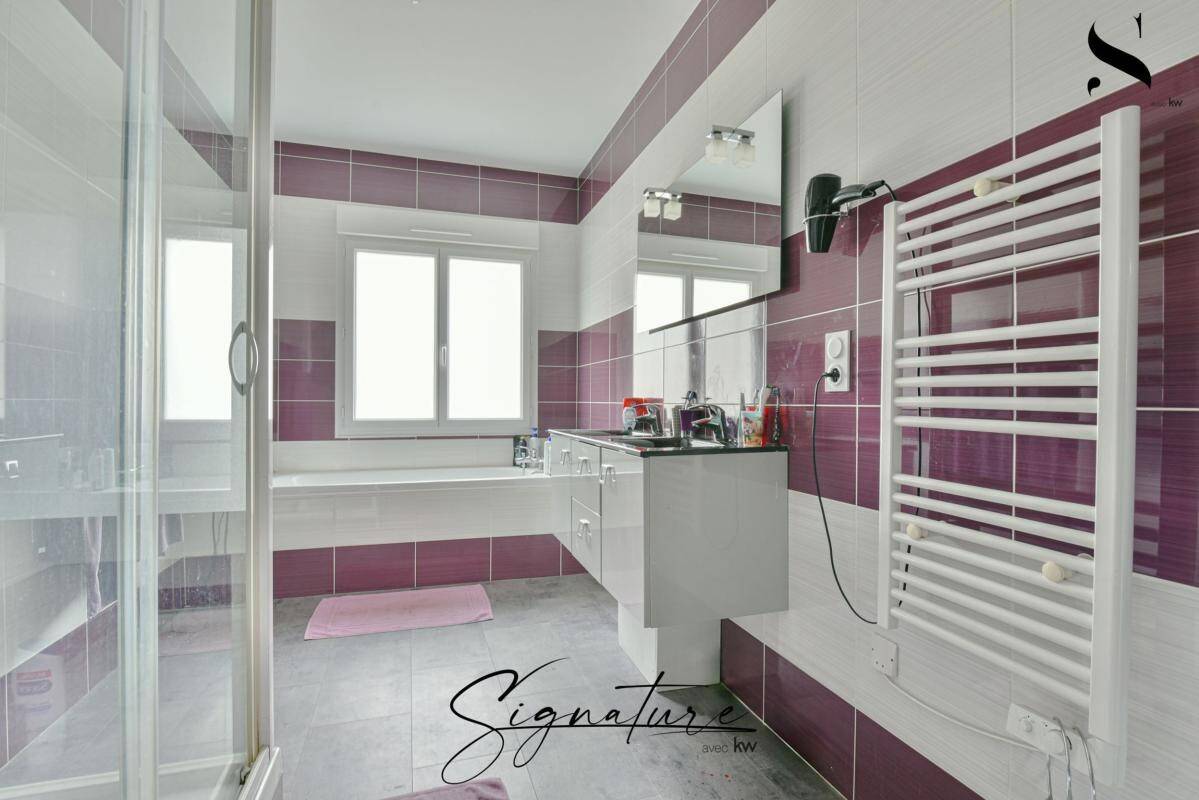 Maison à vendre, 215m², SAINT HILAIRE BONNEVAL
