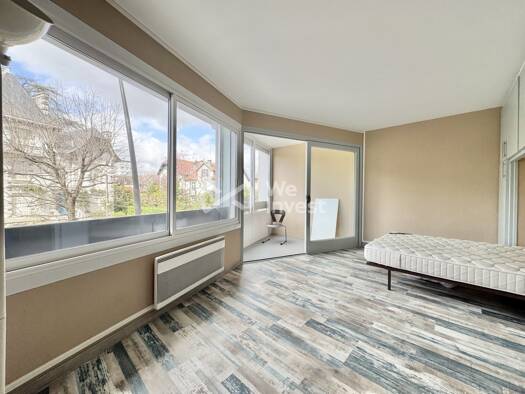 Appartement à vendre 81 000 € 1 pièce 29,6 m² Étage 1/8 Pau 64000