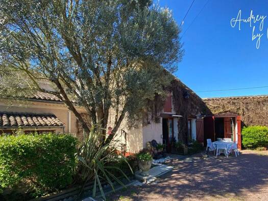 Appartement à vendre 444 750 € 6 pièces 5 chambres 1 787 m² RDC Cartelègue 33390