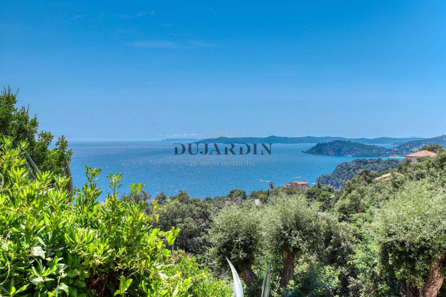 Maison à vendre, 130m², RAYOL CANADEL SUR MER