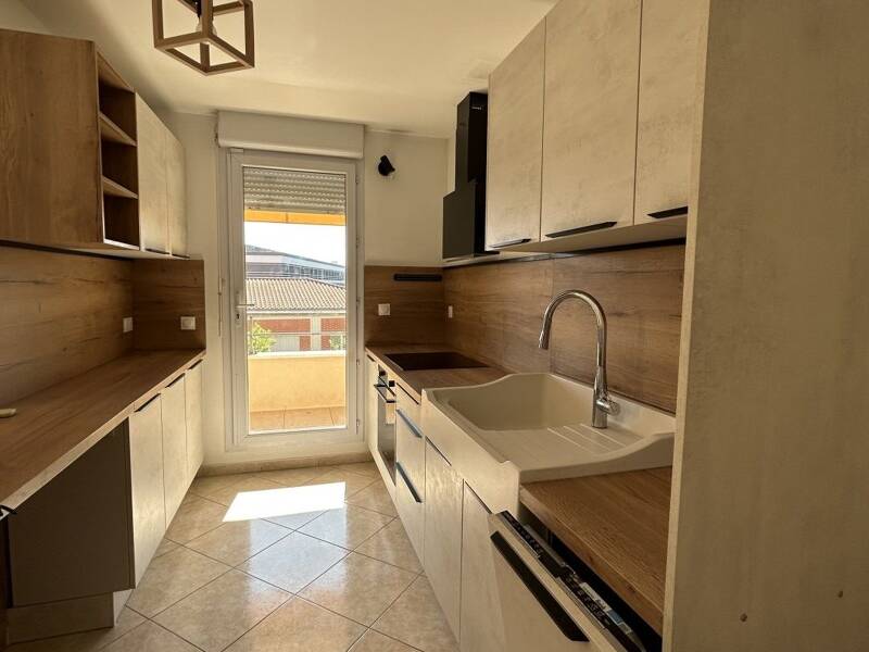 Maison à louer, 73m², MARSEILLE 9E