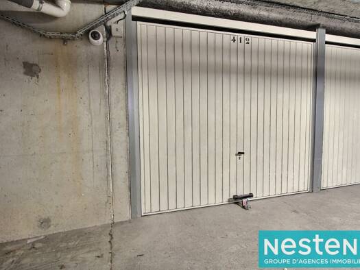 Parking à vendre 19 900 € 13,22 m² Centre Décines-Charpieu 69150