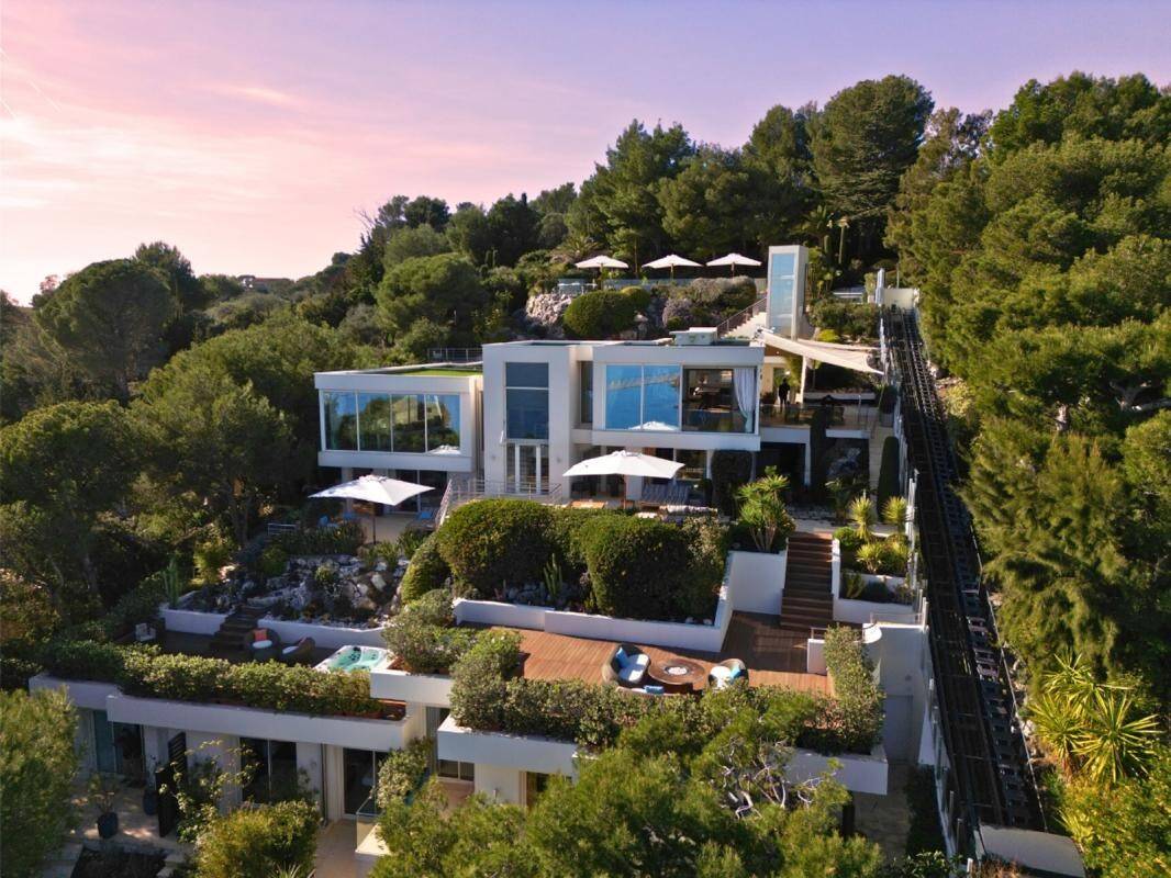 Maison à vendre, 586m², SAINT JEAN CAP FERRAT