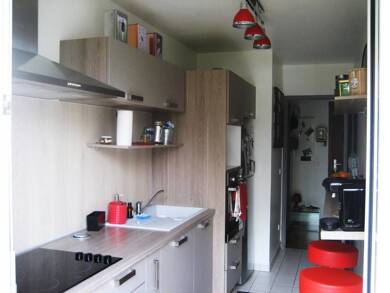 Appartement à louer 1 290 € 2 pièces 1 chambre 52,7 m² RDC Centre Ferney-Voltaire 01210