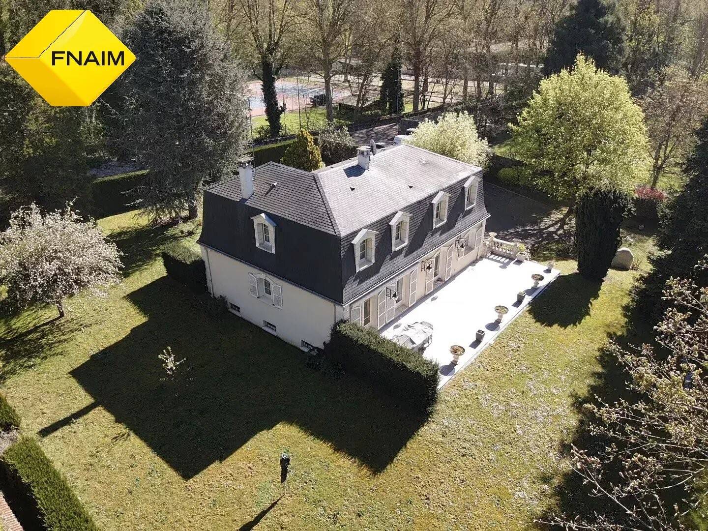 Maison à vendre, 205m², VILLIERS SUR ORGE