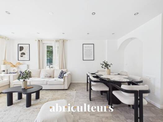 Appartement à vendre 382 990 € 4 pièces 3 chambres 94 m² RDC/4 Village Parisien Drancy 93700