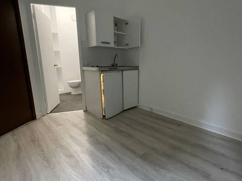 Maison à louer, 11m², PARIS 16E